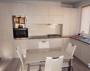 Vanzare apartament ultrafinisat, 3 camere, constructie 2016, zona Vivo