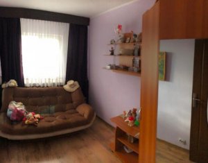 Apartament de 3 camere, cochet, Manastur, zona strazii Brates