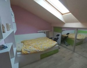 Apartament 3 camere, pe 2 nivele, cu suprafata generoasa de 70 mp, Iris