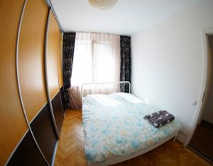 Apartament 2 camere, decomandat, 51 mp+balcon, 2 parcari, etaj 1/4, Iulius Mall