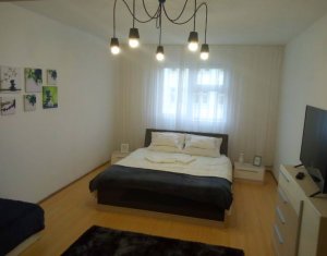 Apartament cu 2 camere, decomandat, 63 mp, etaj 2 din 4, zona Garii