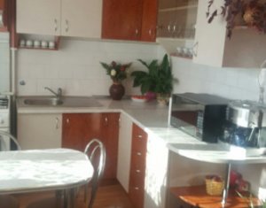 Apartament cu 2 camere, decomandat, 54 mp, balcon, etaj 2 din 8, garaj, Marasti