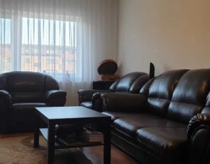 Apartament 3 camere, decomandat, 67 mp, zona Baciu