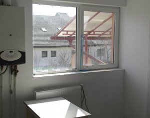 Appartement 4 chambres à vendre dans Cluj-napoca, zone Borhanci