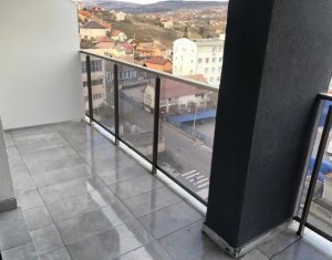 Apartament 1 camera, 38 mp, terasa 10 mp, etaj 7 din 9, garaj, bloc nou, Iris