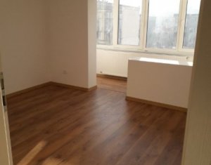 Apartament cu 3 camere decomandate, finisat, Manastur