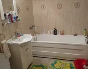 Apartament 1 camera 37 mp, balcon 5 mp, etaj 2 din 5, zona Marasti, Fabricii