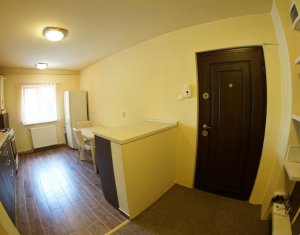 Vanzare Apartament 3 camere decomandate, cartier Zorilor, zona UMF