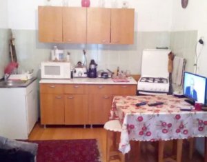 Apartament cu 1 camera spatios in Piata Abator, teren 60m, parcare in curte