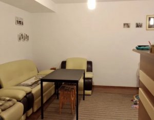 Vanzare apartament  3 camere, situat in Floresti, zona Tineretului