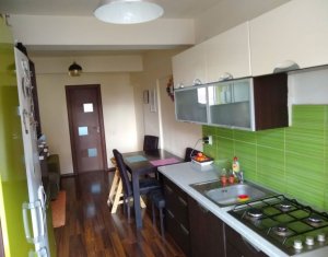 Apartament 3 camere, semidecomandat, Zorilor