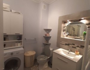 Apartament cu 3 camere de vanzare, ultrafinisat, Floresti, zona Urusagului