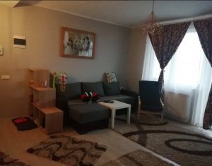 Apartment 3 rooms for sale in Floresti