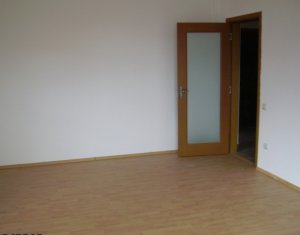 Apartament de vanzare, 2 camere, 68 mp, etaj intermediar, parcare, Europa