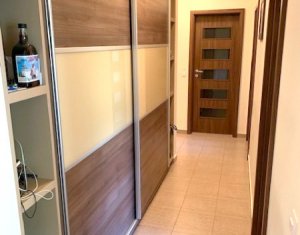 Vanzare apartament cu 3 camere, modern, in Floresti, strada Stejarului