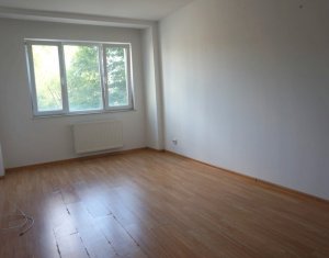 Appartement 3 chambres à vendre dans Floresti