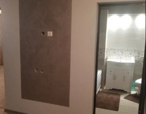 Vanzare apartament 2 camere cu garaj, situat in Floresti, zona Vivo