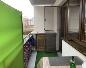 Vanzare apartament 3 camere, cu gradina si garaj in Floresti, zona Sub Cetate