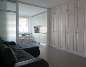 Appartement 3 chambres à vendre dans Floresti