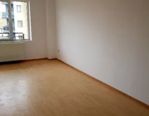 Apartament 3 camere 82mp, decomandat, finisat, zona Baciu