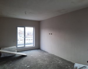 Appartement 3 chambres à vendre dans Cluj-napoca, zone Centru