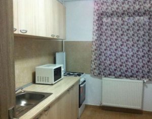 Apartament cu 2 camere, etaj intermediar, Baciu