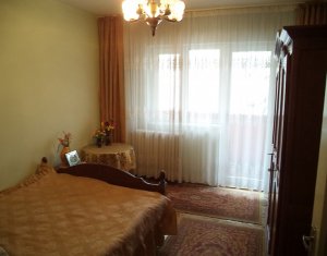 Apartament cu 3 camere, Gradini Manastur