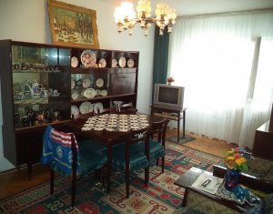 Apartament cu 3 camere, Gradini Manastur