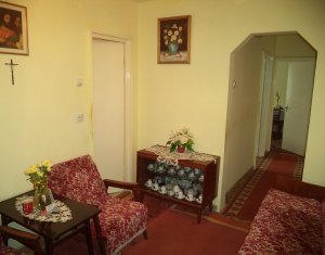 Apartment 3 rooms for sale in Cluj-napoca, zone Plopilor