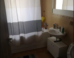 Vanzare apartament 2 camere, cu gradina in Floresti, zona Porii