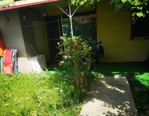 Vanzare apartament 2 camere, cu gradina in Floresti, zona Porii