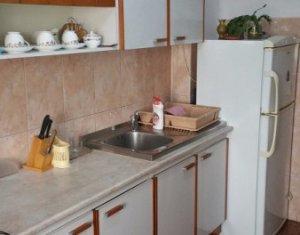 Apartament 4 camere, 2 bai, decomandat, garaj, Zorilor