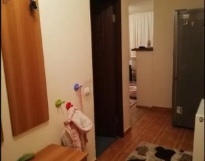 Apartment 2 rooms for sale in Floresti