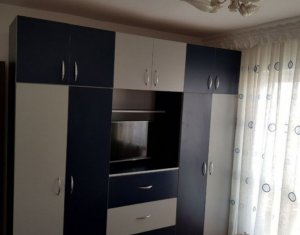 Apartament 2 camere, decomandat, 2 balcoane, garaj, Aurel Vlaicu