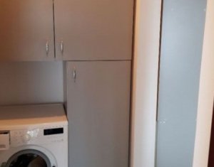 Apartament 2 camere, decomandat, 2 balcoane, garaj, Aurel Vlaicu