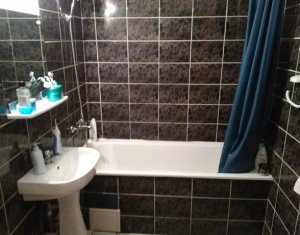 Appartement 3 chambres à vendre dans Cluj-napoca, zone Plopilor