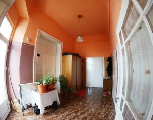 Appartement 3 chambres à vendre dans Cluj-napoca, zone Centru