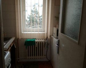 Apartment 3 rooms for sale in Cluj-napoca, zone Manastur