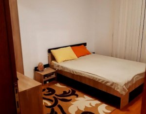 Vanzare apartament cu doua camere, mobilat si utilat, strada Porii, Floresti