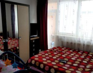 Apartament cu 3 camere de vanzare, finisat si mobilat, Floresti, Teilor