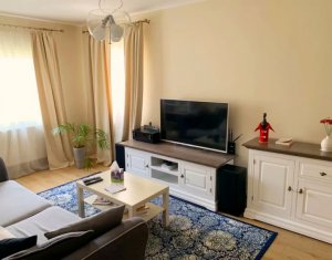 Apartament 4 camere decomandat, 80 mp, 2 bai, 2 balcoane, debara, OMV Manastur