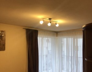 Vanzare apartament cu doua camere, mobilat si utilat complet, strada Florilor 