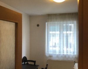 Vanzare apartament cu doua camere, mobilat si utilat complet, strada Florilor 