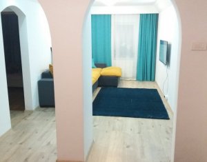 Apartament cu 4 camere, 80 mp, 2 bai, 2 balcoane, etaj 2 din 4, Marasti