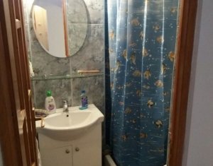 Appartement 4 chambres à vendre dans Cluj-napoca, zone Marasti