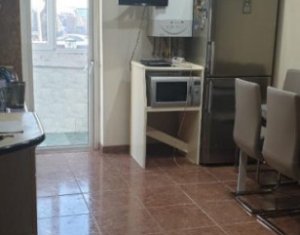 Apartament 3 camere, 64 mp, decomandat, 2 bai, balcon,  Manastur