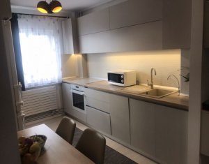 Apartament de vanzare, 3 camere, 68 mp, etaj intermediar, Marasti