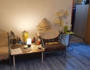 Vanzare apartament cu o camera in Floresti, Eroilor 