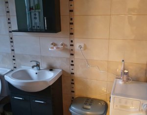 Vanzare apartament 2 camere, situat in Floresti, zona Unicarm