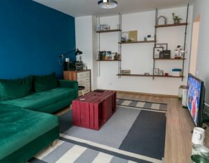 Apartament 3 camere, decomandat, superfinisat 2019, garaj caramida, boxa, Baciu